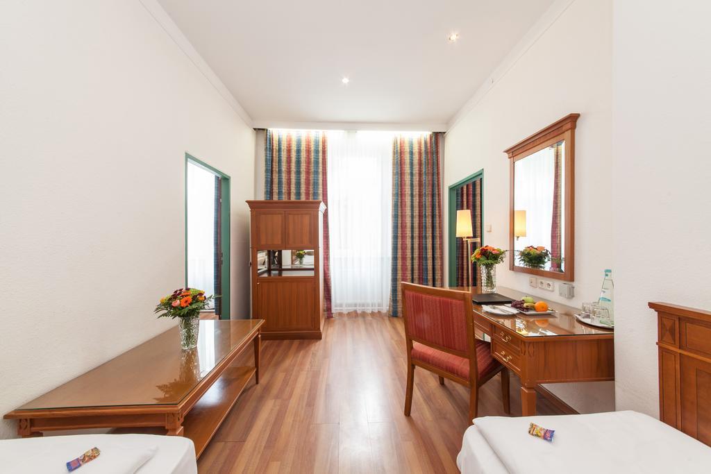 Novum Hotel Cristall Wien Messe Eksteriør billede