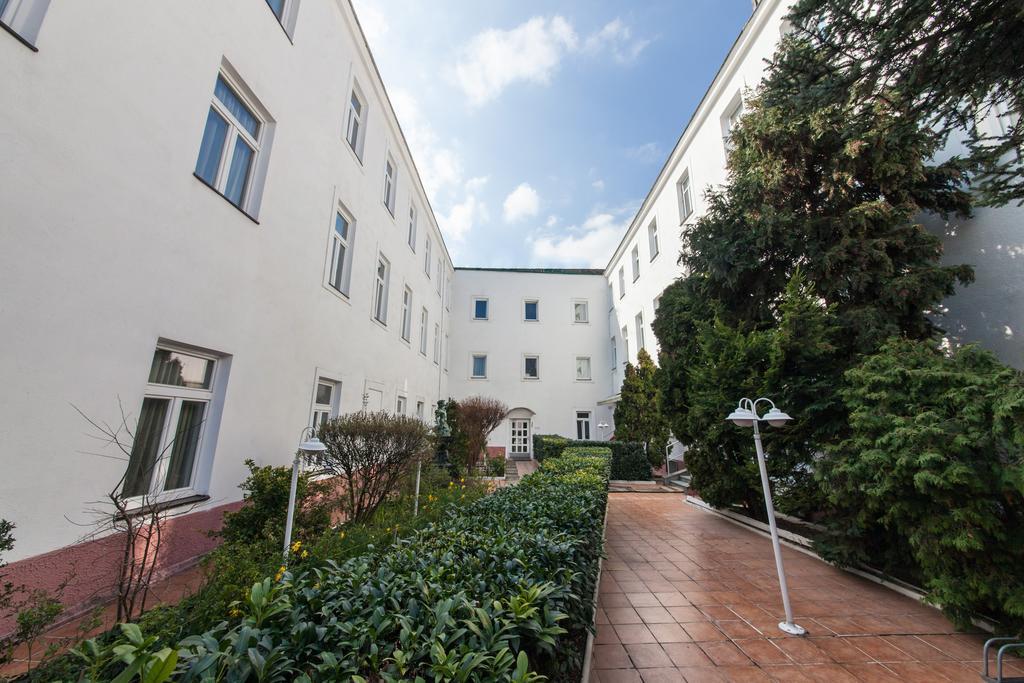 Novum Hotel Cristall Wien Messe Eksteriør billede