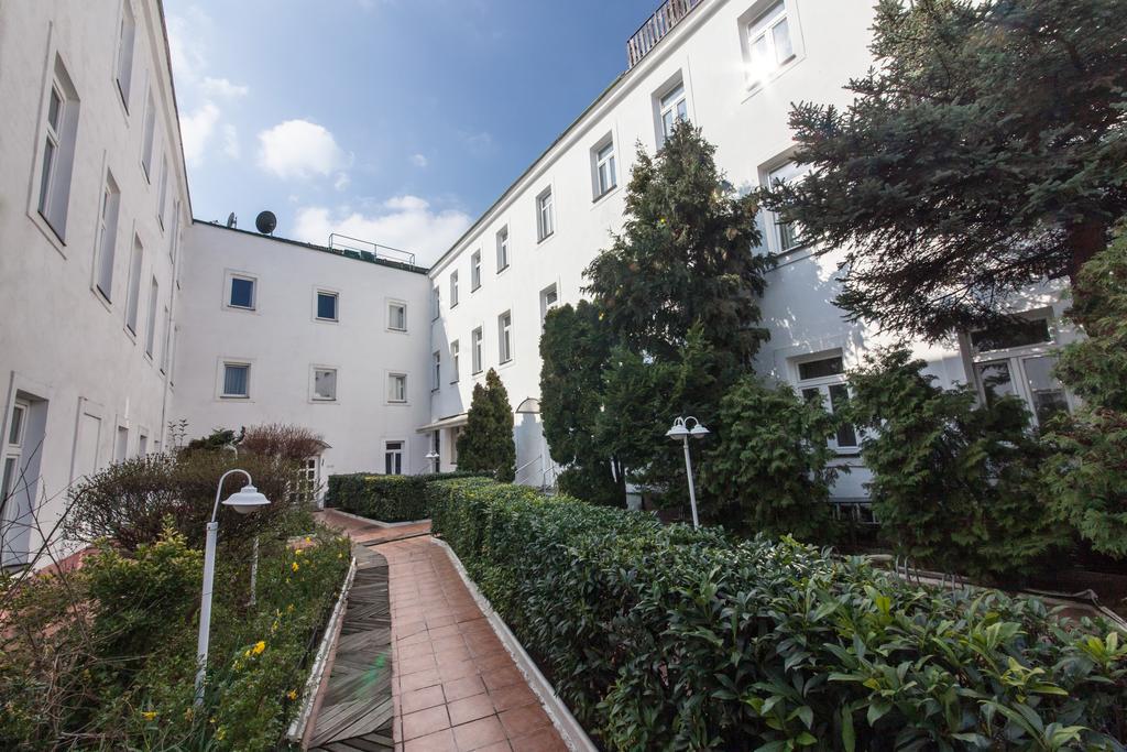 Novum Hotel Cristall Wien Messe Eksteriør billede