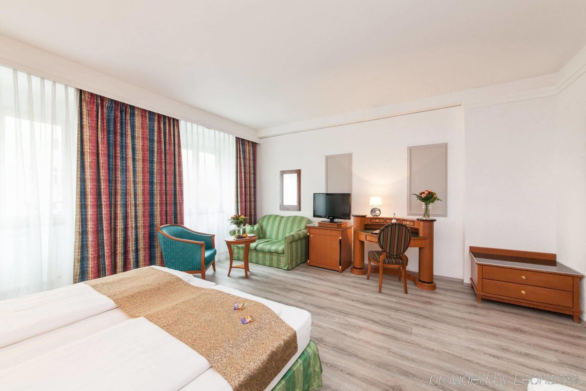 Novum Hotel Cristall Wien Messe Eksteriør billede