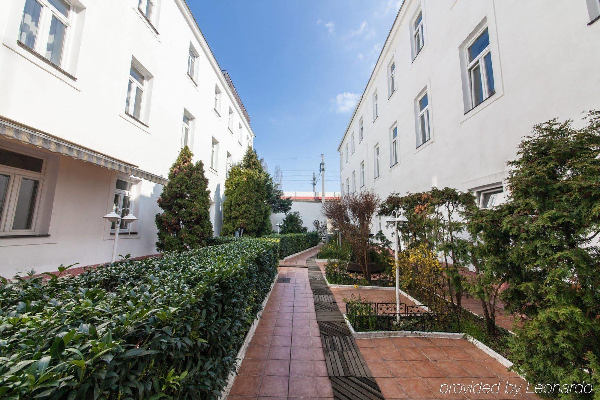 Novum Hotel Cristall Wien Messe Eksteriør billede