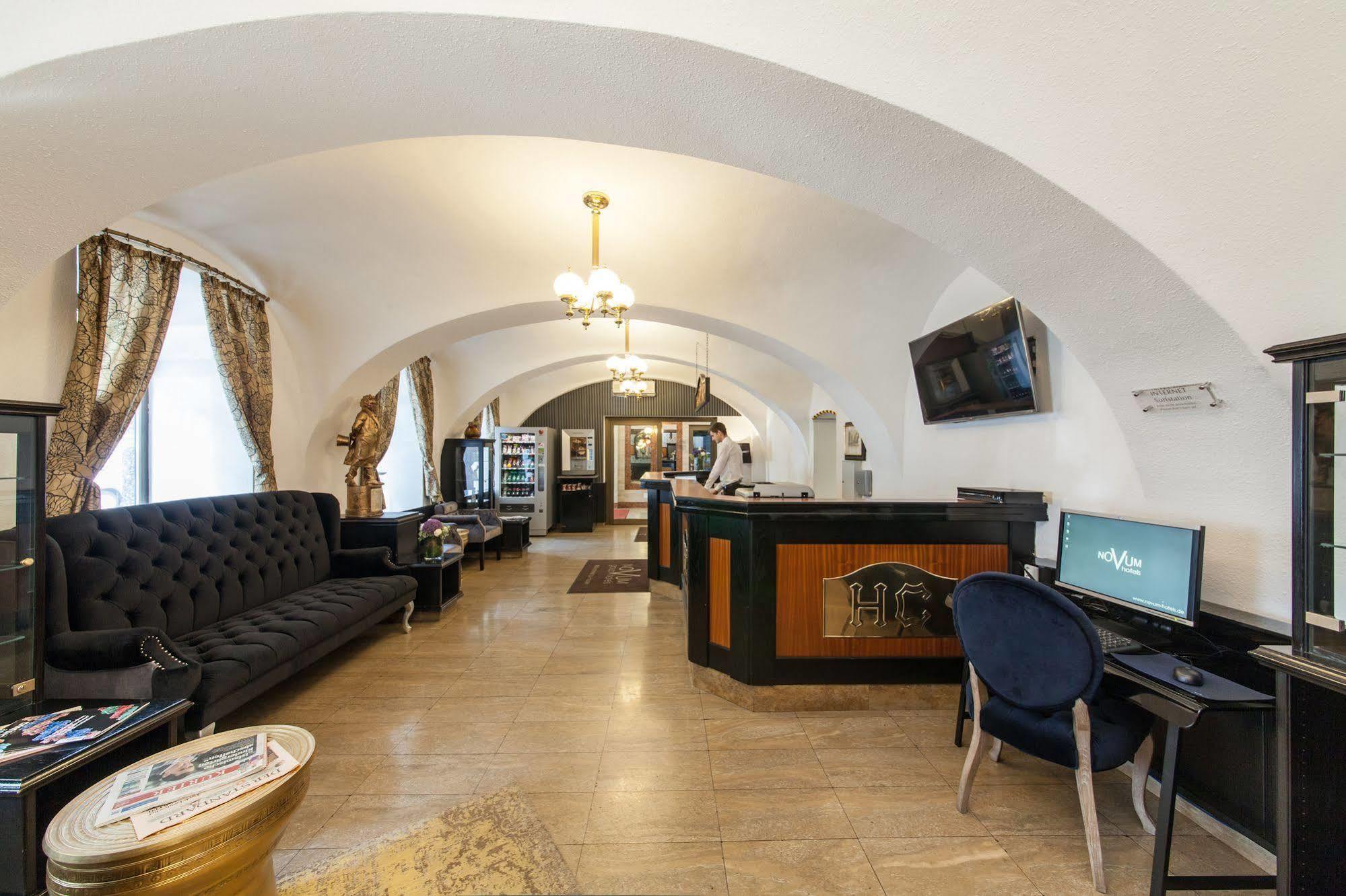 Novum Hotel Cristall Wien Messe Eksteriør billede